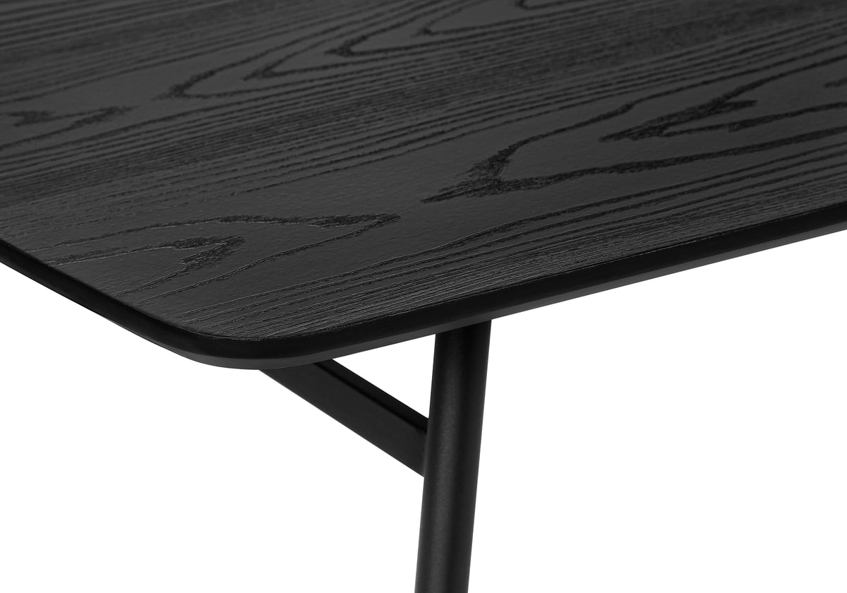 Table MOI-7807P