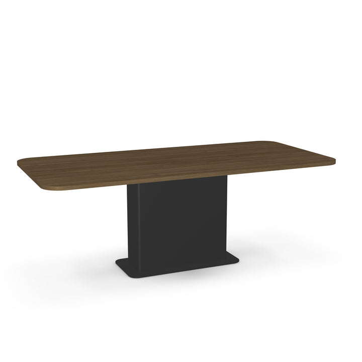 Table Lucarelli