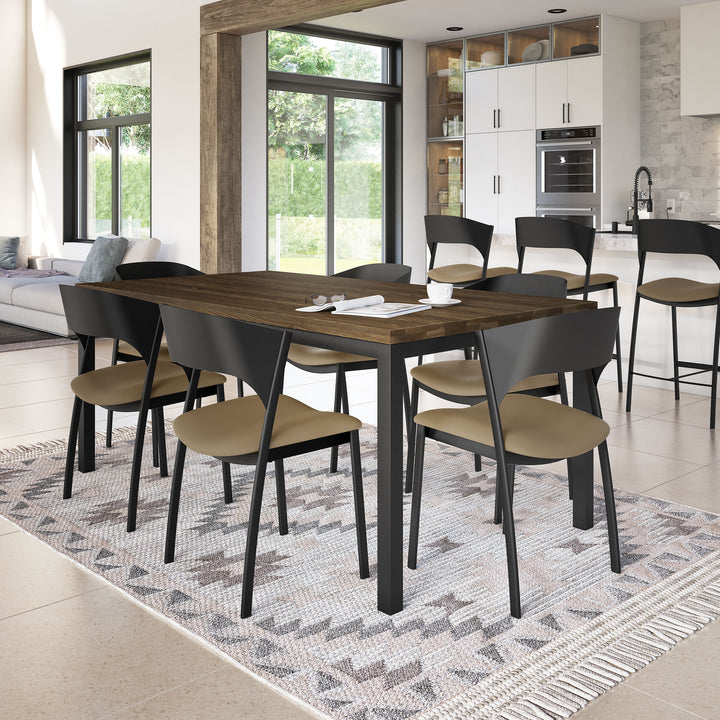 Table Bennington