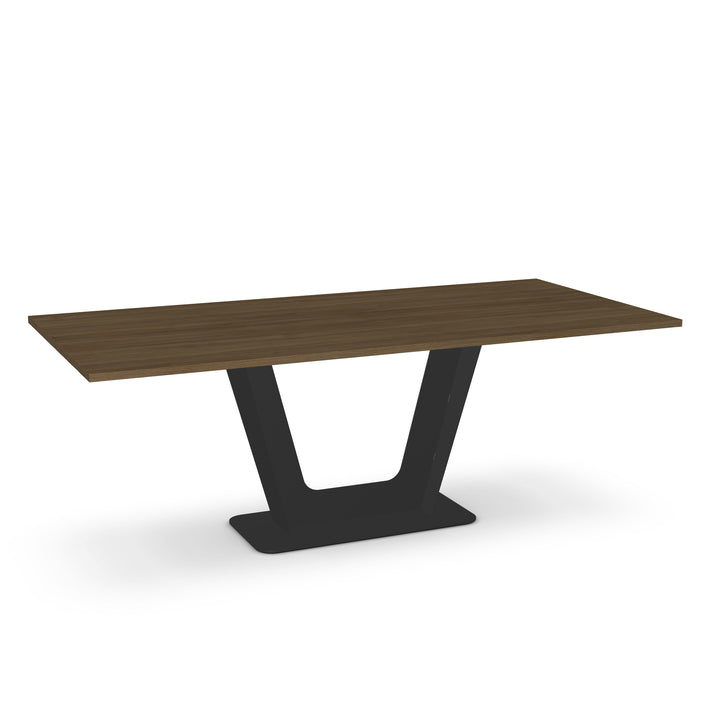 Table Amelia