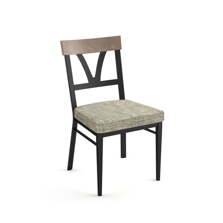 Chaise Lawrence